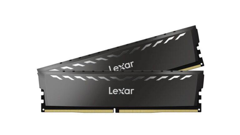 Muutmälu 16GB PC25600 DDR4/K2 LD4BU008G-R3200GDXG LEXAR