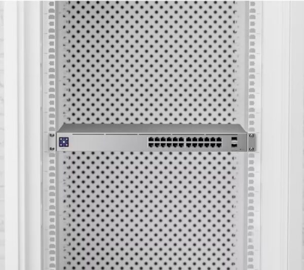 Switch|UBIQUITI|USW-Pro-24-PoE|Type L3|Desktop/pedestal|Rack|24x10Base-T / 100Base-TX / 1000Base-T|2xSFP+|PoE ports 24|PoE+ ports 16|400 Watts|USW-PRO-24-POE