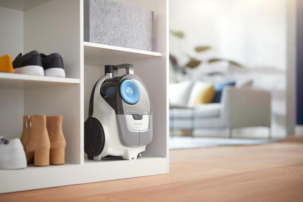 Vacuum Cleaner|PHILIPS|Bagless|850 Watts|Capacity 1.3 l|Noise 77 dB|Blue/ White|Weight 4 kg|XB2122/09